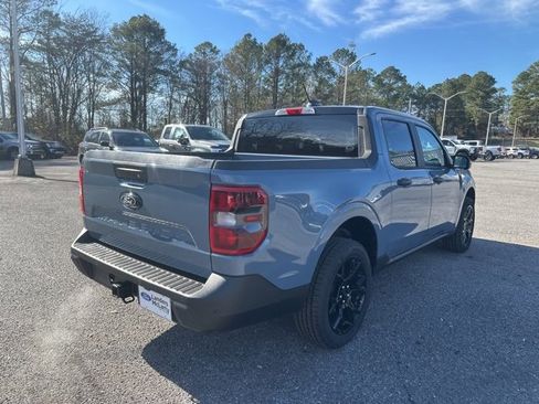 New 2025 Ford Maverick XLT w/ XLT Luxury Package image 3