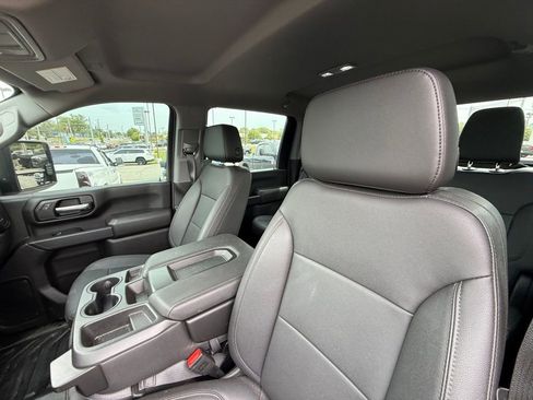 Used 2023 GMC Sierra 3500 Pro w/ Gooseneck/5TH Wheel Package AWD/4WD image 14