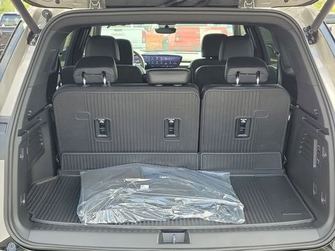 New 2026 Buick Enclave Sport Touring w/ Power Package FWD image 8
