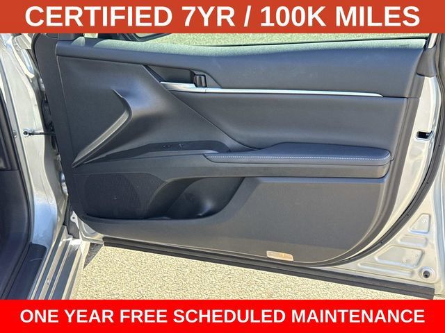 Used 2022 Toyota Camry XSE AWD/4WD image 8