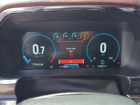 Used 2021 Ford F150 Lariat w/ Equipment Group 502A High AWD/4WD image 18