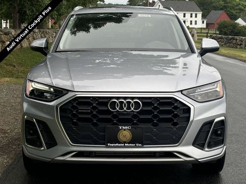 Used 2023 Audi Q5 2.0T Premium Plus w/ Premium Plus Package AWD/4WD image 3
