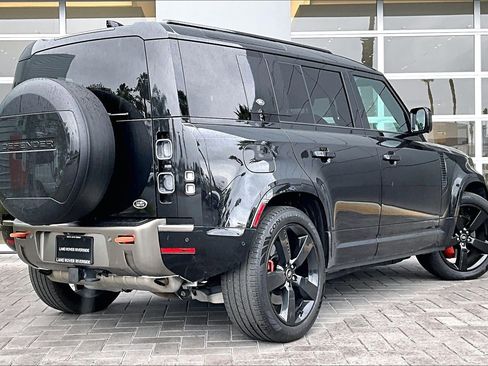 Used 2021 Land Rover Defender 110 X image 13