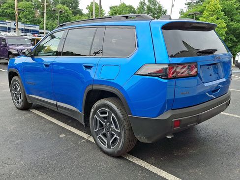 New 2026 Jeep Cherokee Limited AWD/4WD image 4