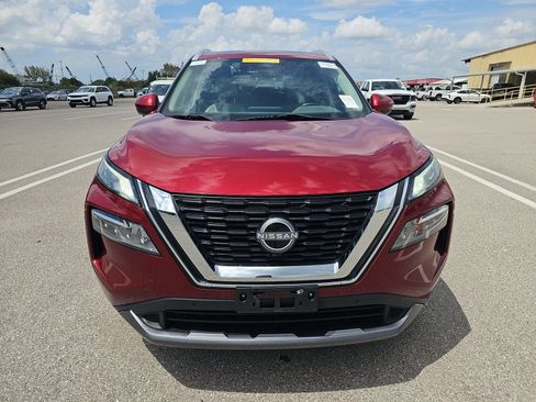 Used 2023 Nissan Rogue SL w/ SL Premium Package AWD/4WD image 2