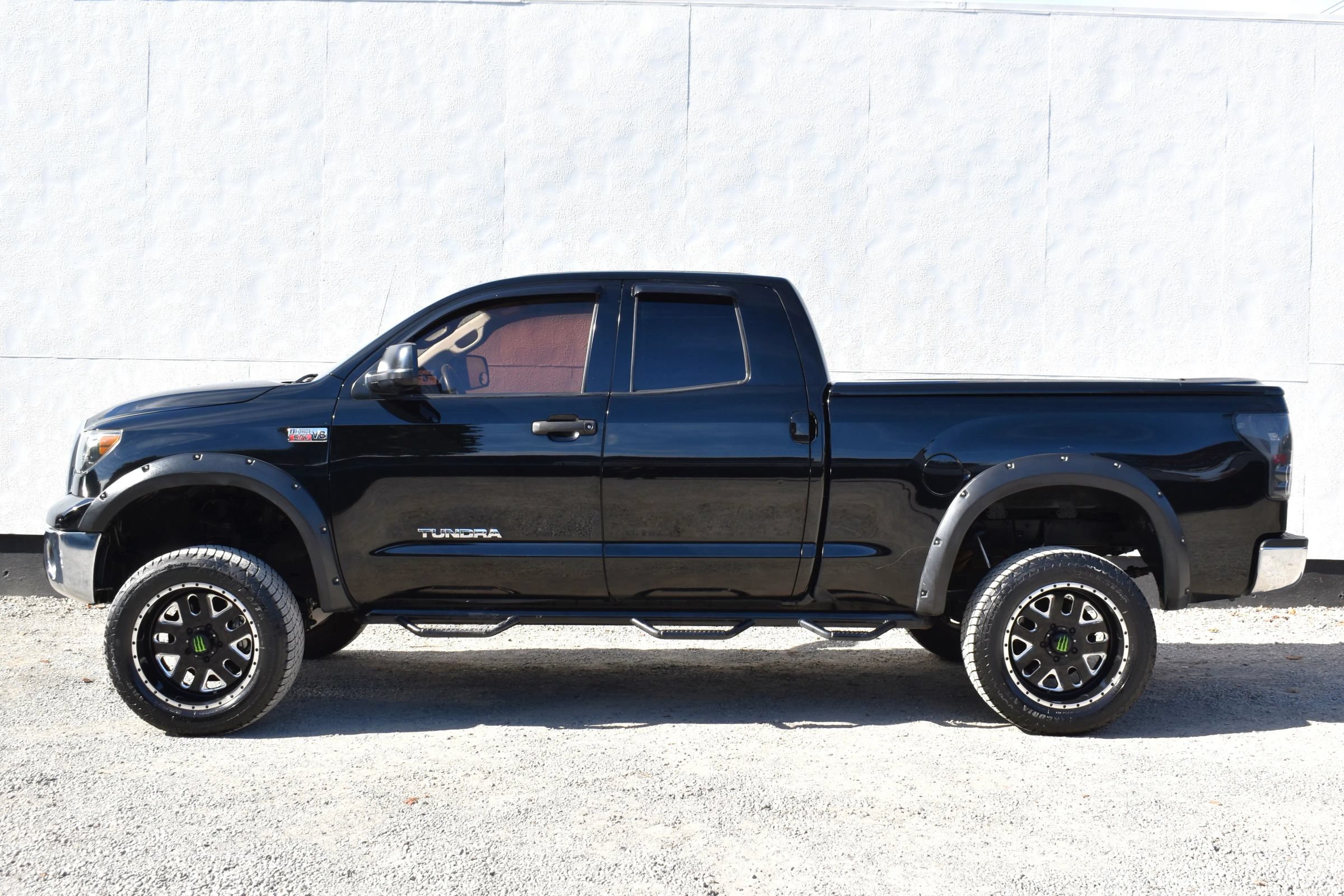 Used 2010 Toyota Tundra 4x4 Double Cab image 9