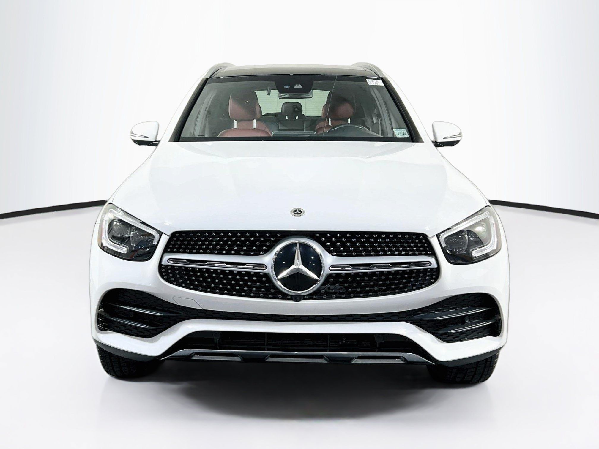Used 2022 Mercedes-Benz GLC 300 4MATIC image 2