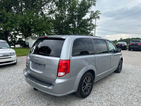 Used 2018 Dodge Grand Caravan GT FWD image 5