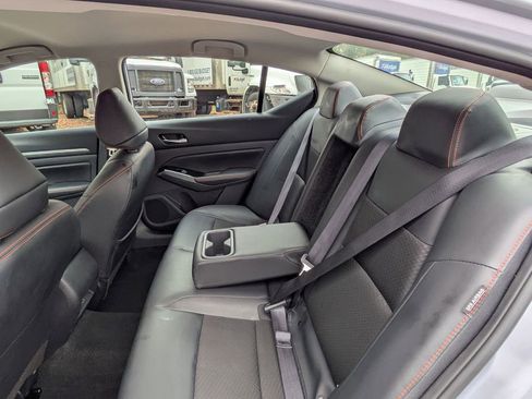 Used 2025 Nissan Altima 2.5 SR image 24