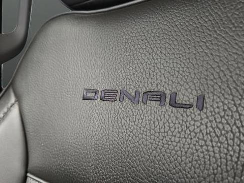 Used 2023 GMC Sierra 1500 Denali w/ Denali Reserve Package AWD/4WD image 35