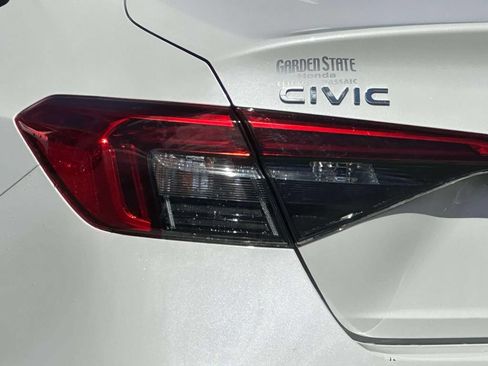 Certified 2023 Honda Civic Sport image 8
