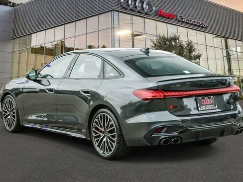 Used 2025 Audi S5 Premium Plus w/ Premium Plus Package AWD/4WD image 2