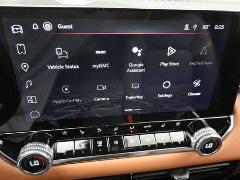 New 2026 GMC Canyon AT4 w/ Technology Plus Package AWD/4WD image 19