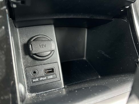 Used 2013 Hyundai Elantra FWD image 27