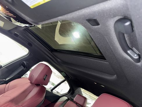 Certified 2025 BMW 530i 530i image 32