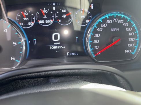 Used 2017 GMC Yukon SLT w/ Open Road Package image 4