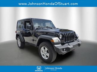 Used 2022 Jeep Wrangler Sport AWD/4WD video 1