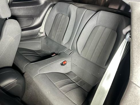 Used 2020 Ford Mustang Coupe image 27