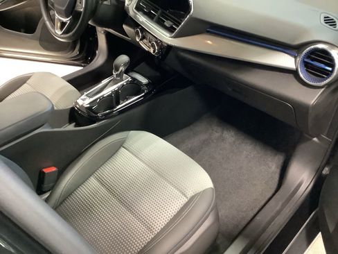 Used 2025 Chevrolet Trax LT w/ Driver Confidence Package image 23