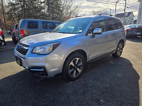 Used 2018 Subaru Forester 2.5i Premium w/ All-Weather Package AWD/4WD image 47
