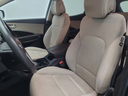 Used 2017 Hyundai Santa Fe Sport image 17