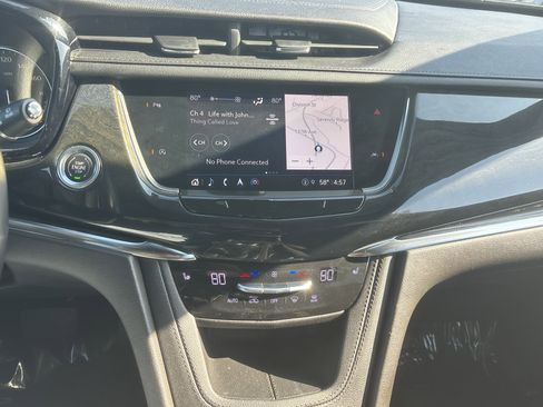 Used 2021 Cadillac XT6 Premium Luxury AWD/4WD image 18