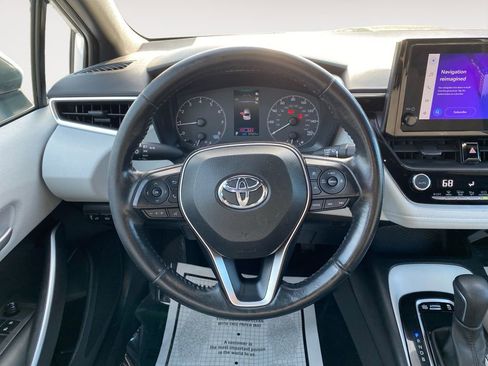 Used 2023 Toyota Corolla SE FWD image 12