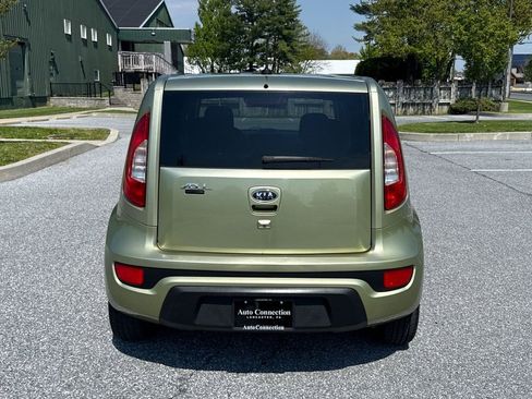 Used 2012 Kia Soul + w/ Audio Pkg image 7