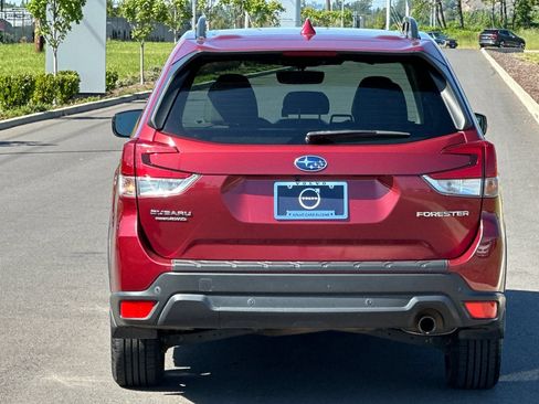 Used 2022 Subaru Forester Limited w/ Popular Package #2 AWD/4WD image 4