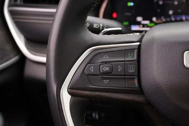 Used 2024 Jeep Grand Cherokee Limited 4xe AWD/4WD image 13