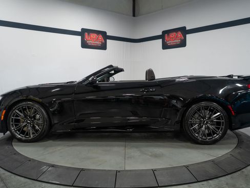 Used 2018 Chevrolet Camaro ZL1 w/ LPO, ZL1 Protection Package RWD image 7