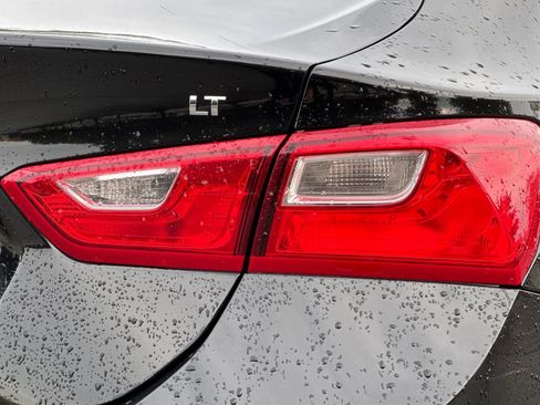 Used 2024 Chevrolet Malibu LT image 22