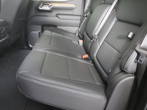 Used 2024 GMC Sierra 1500 Denali AWD/4WD image 8