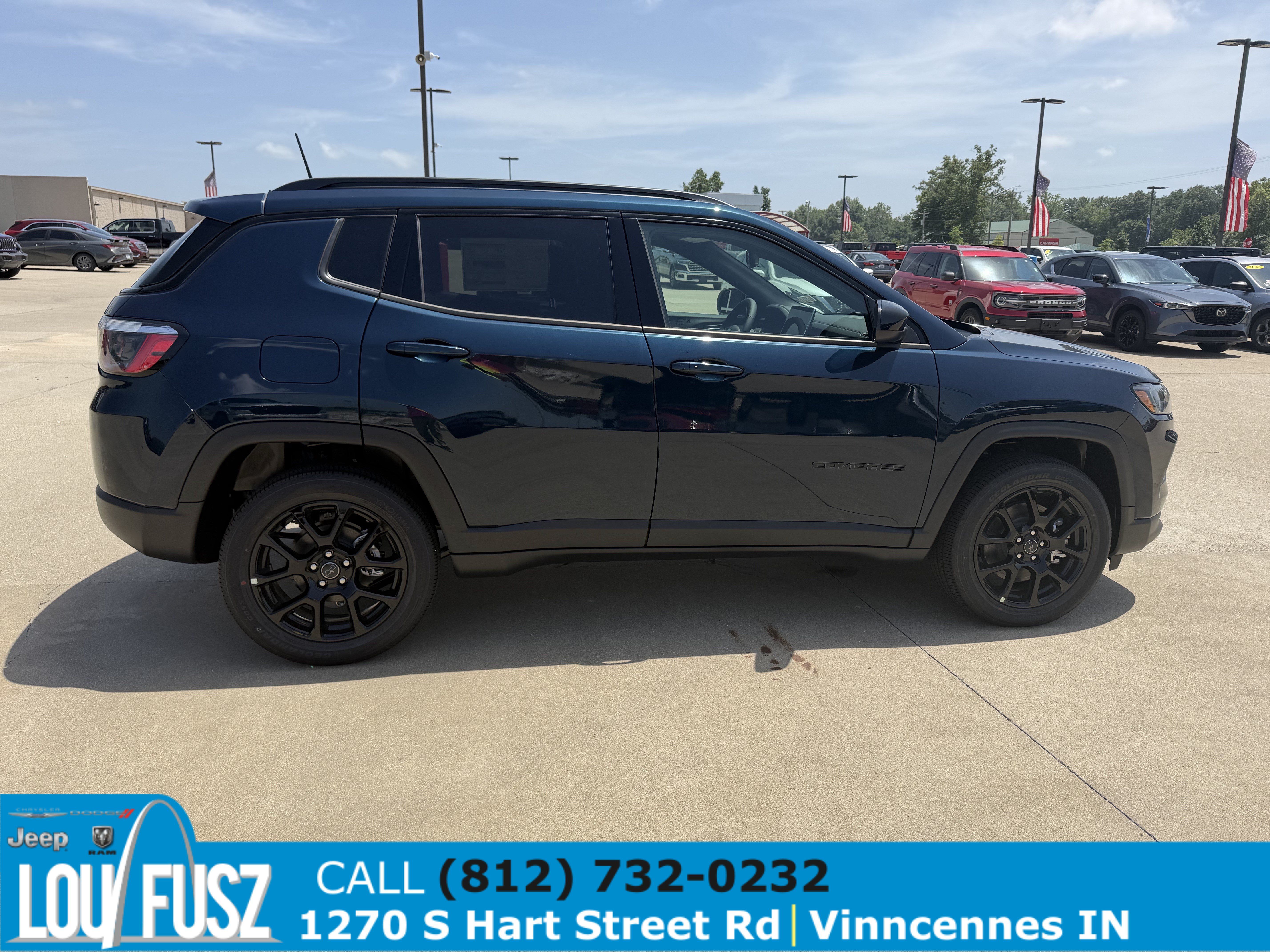 New 2026 Jeep Compass Latitude AWD/4WD image 8