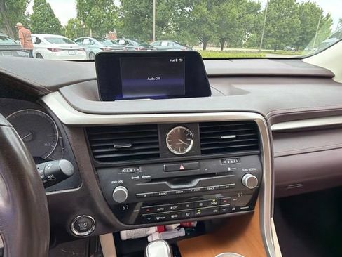 Used 2017 Lexus RX 350 AWD w/ Premium Package image 4