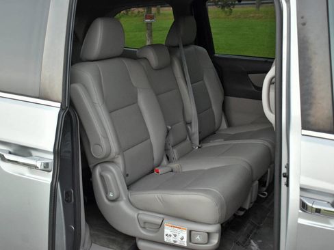 Used 2016 Honda Odyssey EX-L image 13