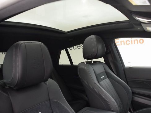 New 2026 Mercedes-Benz GLE 53 AMG 4MATIC Coupe image 17