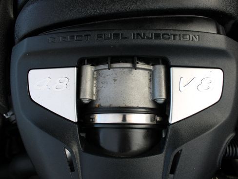 Used 2013 Porsche Panamera S image 34