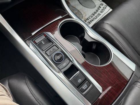 Used 2015 Acura TLX V6 FWD image 19