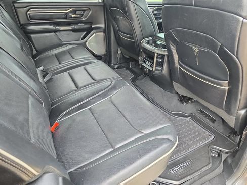 Used 2019 RAM 1500 Limited AWD/4WD image 11