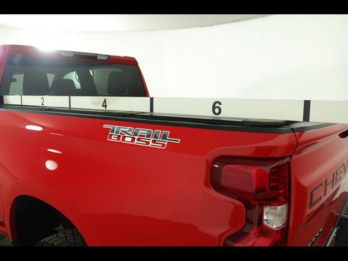 Used 2024 Chevrolet Silverado 1500 Custom Trail Boss w/ LPO, Dark Essentials Package AWD/4WD image 11