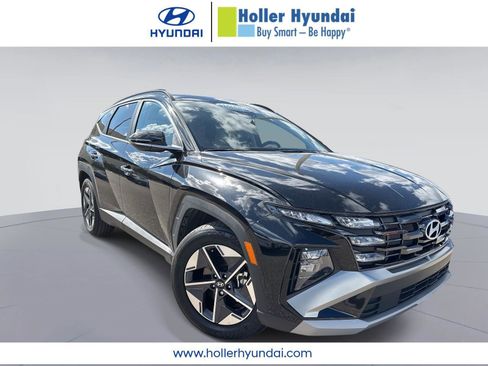 Certified 2025 Hyundai Tucson SEL image 1