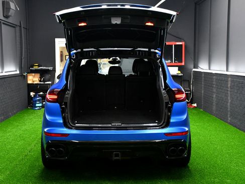 Used 2017 Porsche Cayenne GTS image 45