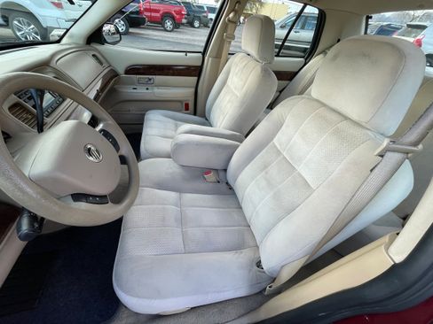 Used 2006 Mercury Grand Marquis GS image 13