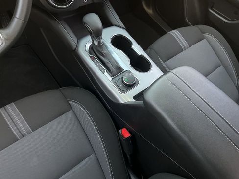 Used 2025 Chevrolet Blazer LT image 19