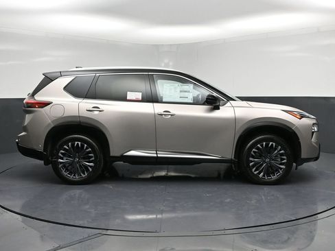 New 2026 Nissan Rogue Platinum w/ Tech Package image 24