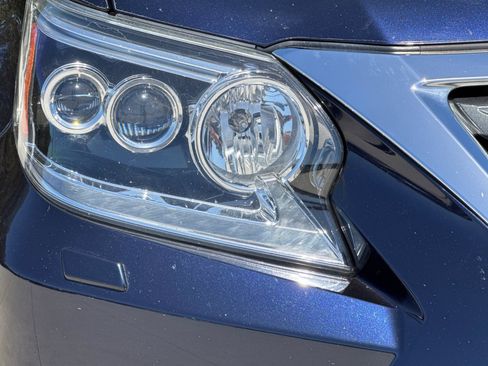Used 2019 Lexus GX 460 Premium w/ Premium Package AWD/4WD image 11