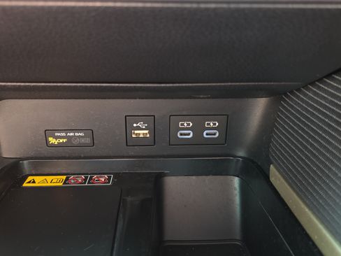 Used 2026 Toyota Camry SE FWD image 23