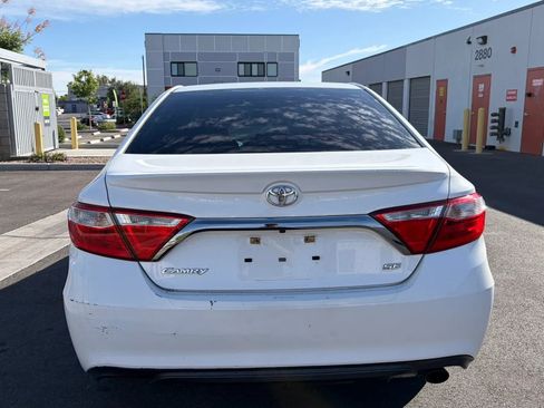 Used 2016 Toyota Camry SE FWD image 4