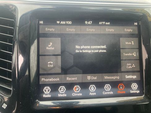 Used 2019 Jeep Cherokee Limited image 23